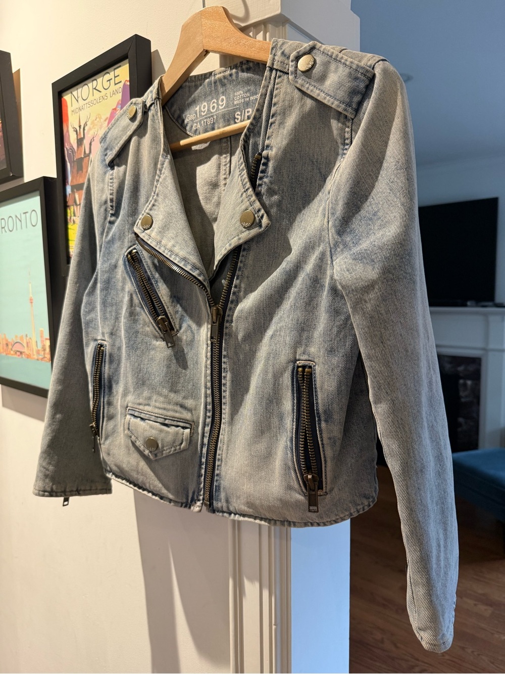 Gap Denim Moto Jacket - Light Acid Wash sz XS